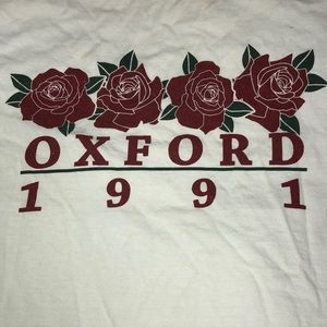 BRANDY MELVILLE rose OXFORD 1991 t shirt